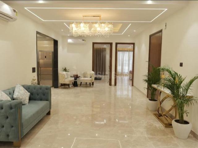 Flat for rent in South Delhi, Deri