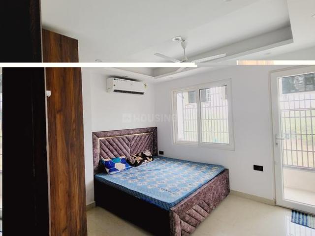 Flat for rent in South Delhi, Deri