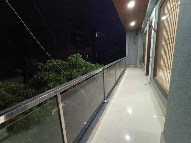 Flat for rent in South Delhi, Deri