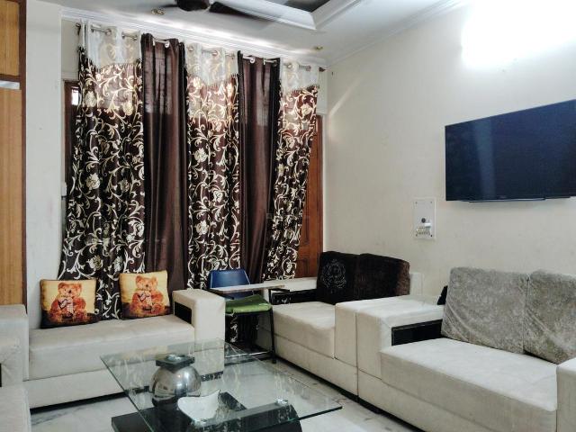 Flat for sale in South Delhi, Deri