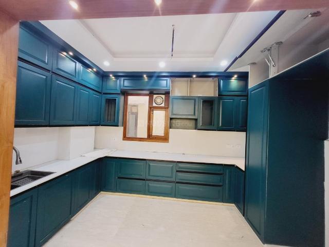 Flat for sale in South Delhi, Deri