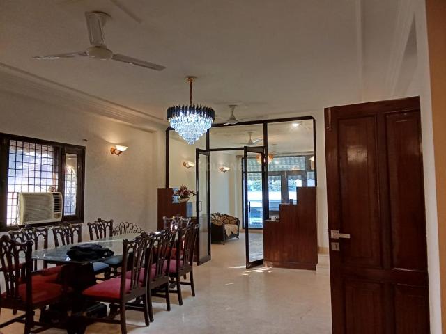 Flat for sale in South Delhi, Deri
