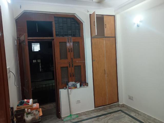 Flat for rent in Deri