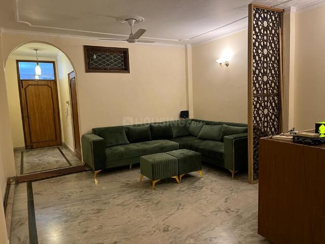 Flat for rent in Deri