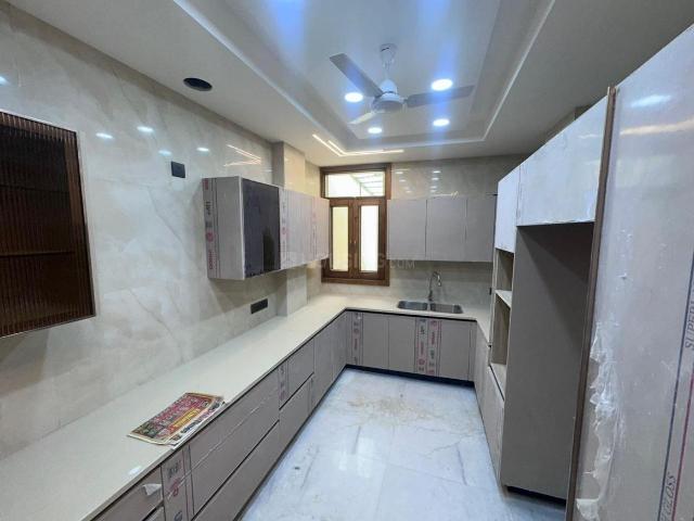 Flat for rent in South Delhi, Deri