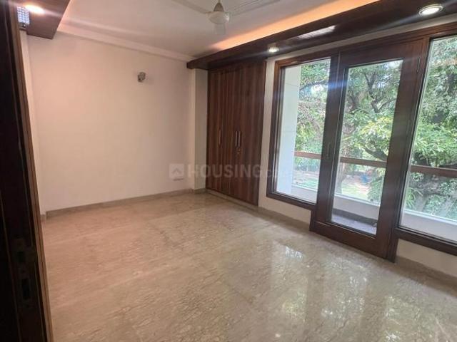 Flat for rent in Sarvodaya Enclave, Delhi