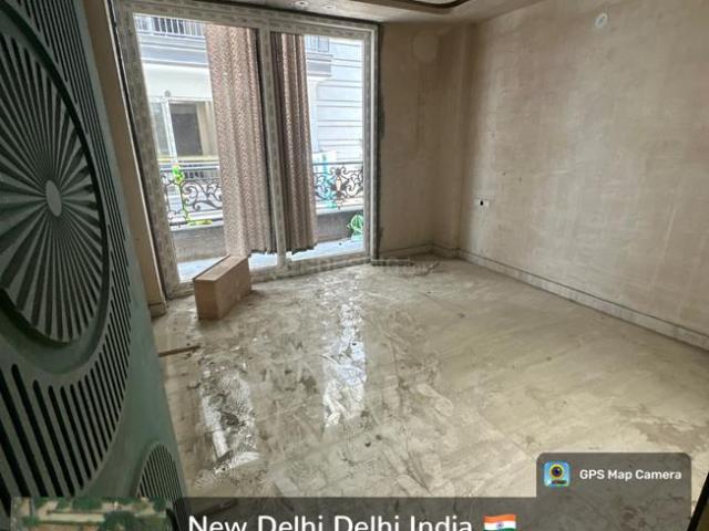 Flat for sale in South Delhi, Deri