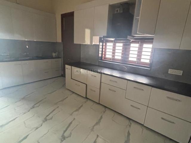 Flat for rent in Hariana