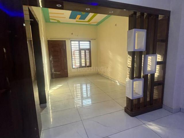 Flat for rent in Hariana