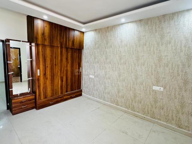 Flat for rent in Hariana