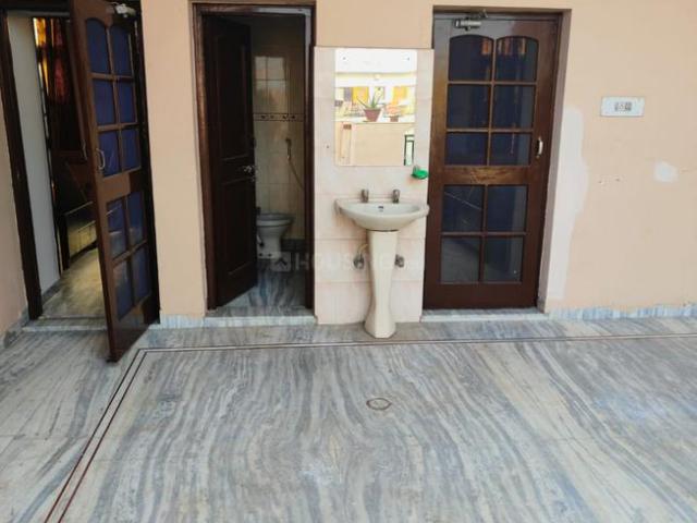 Flat for rent in Hariana