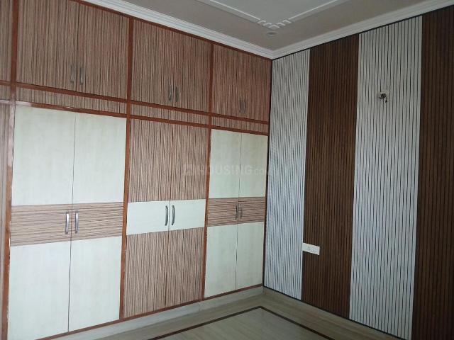 Flat for sale in Hariana