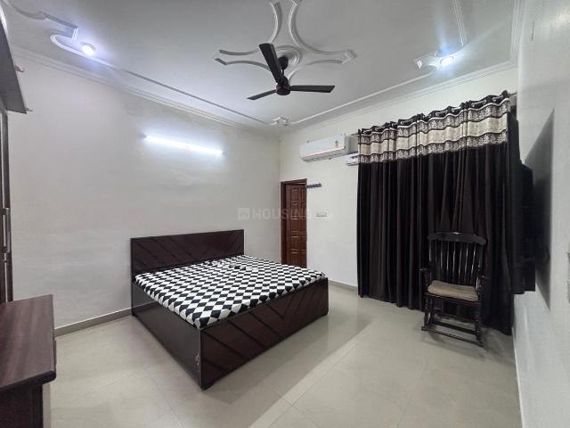 Flat for rent in Sector 15A, Faridabad