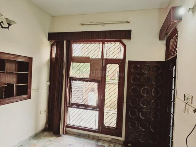 Flat for rent in Hariana