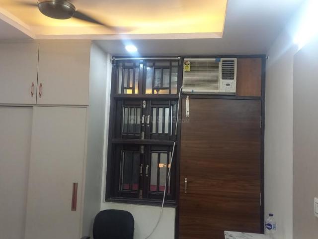 Flat for rent in North Delhi, Deri