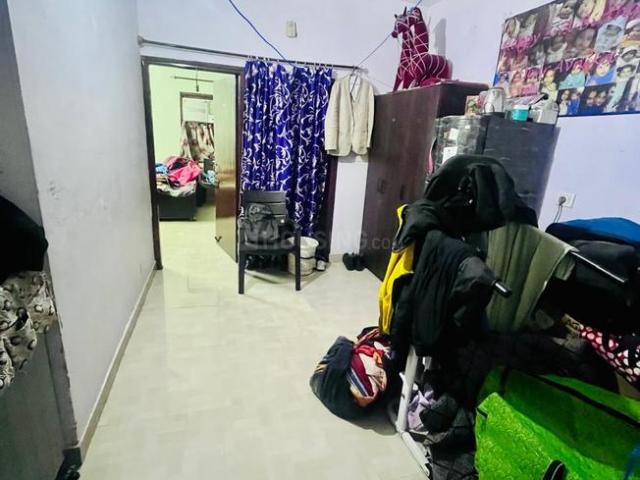 Flat for sale in North Delhi, Deri
