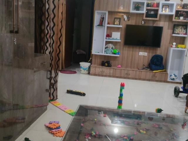 Flat for sale in South West Delhi, Deri