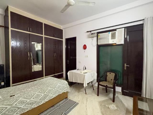 Flat for rent in South West Delhi, Deri