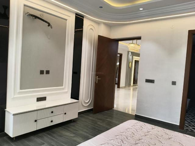 Flat for rent in Hariana