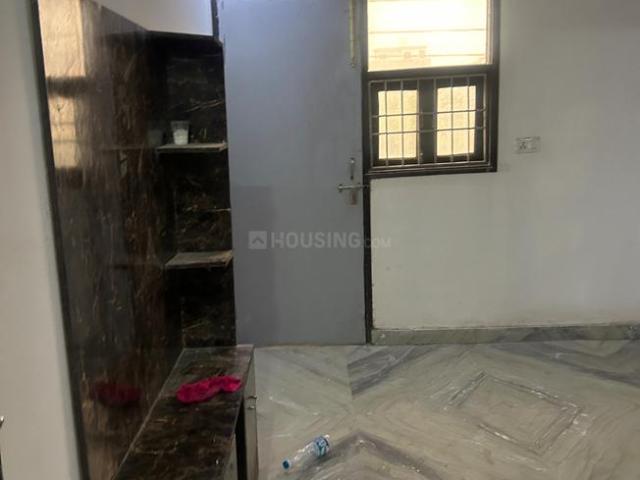 Flat for rent in North West Delhi, Deri