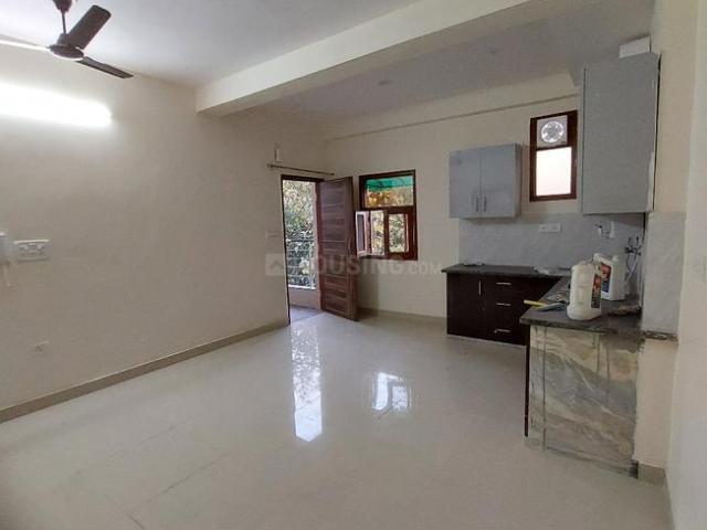 Flat for rent in South West Delhi, Deri