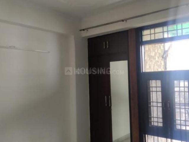 Flat for rent in South West Delhi, Deri