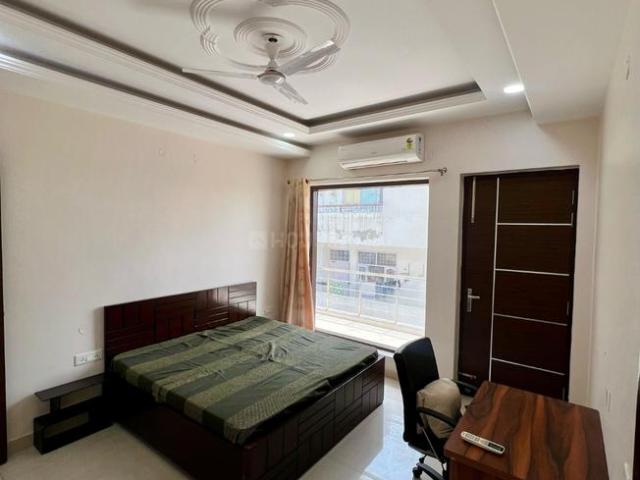 Flat for rent in Hariana