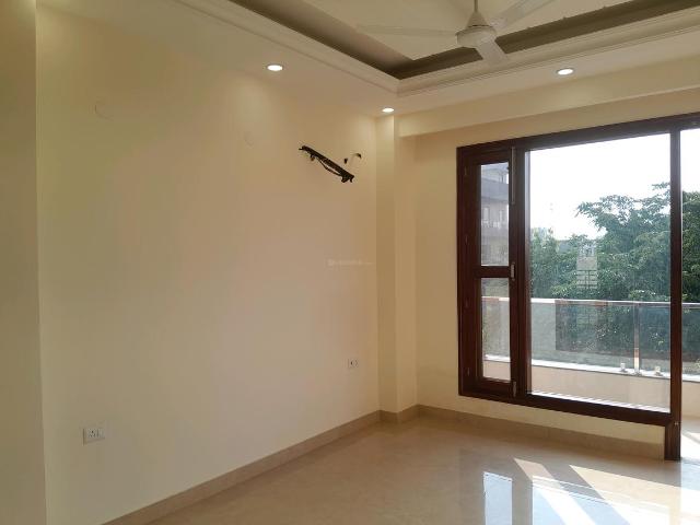 Flat for sale in Hariana