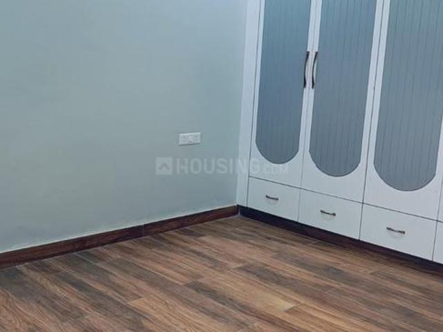 Flat for sale in North West Delhi, Deri