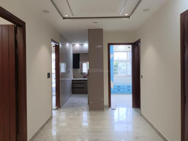 Flat for sale in North West Delhi, Deri