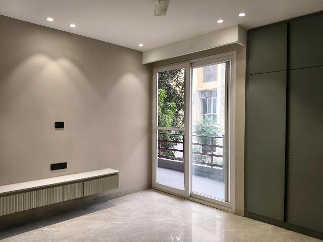 Flat for sale in Hariana