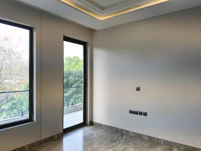 Flat for rent in Hariana