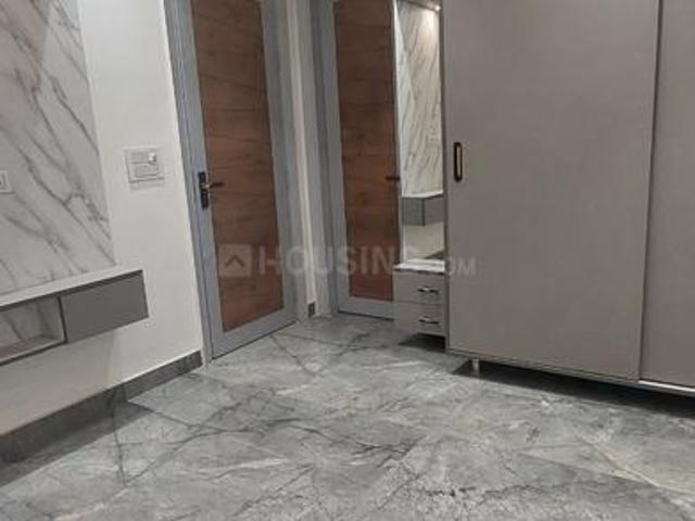 Flat for rent in Rohini, Delhi