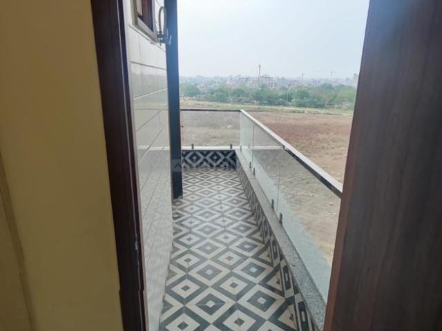 Flat for rent in North Delhi, Deri