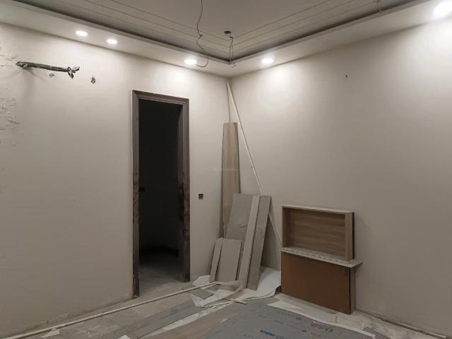 Flat for sale in North West Delhi, Deri