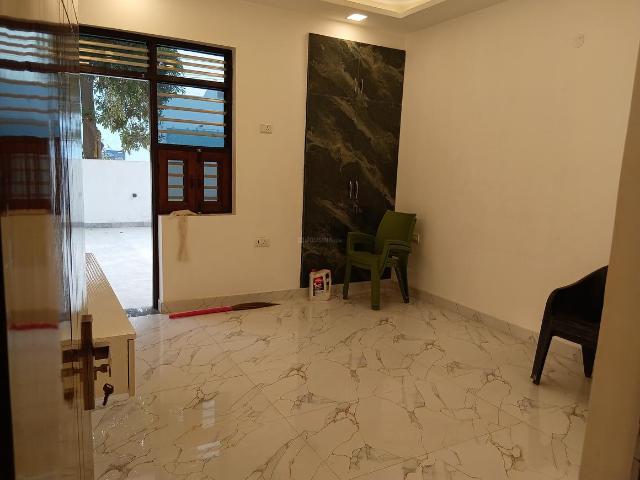 Flat for sale in Hariana
