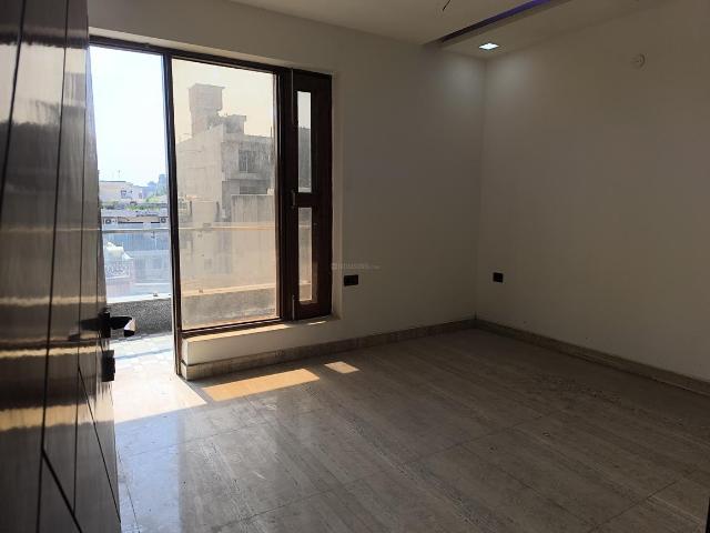 Flat for sale in Sector 31, Faridabad