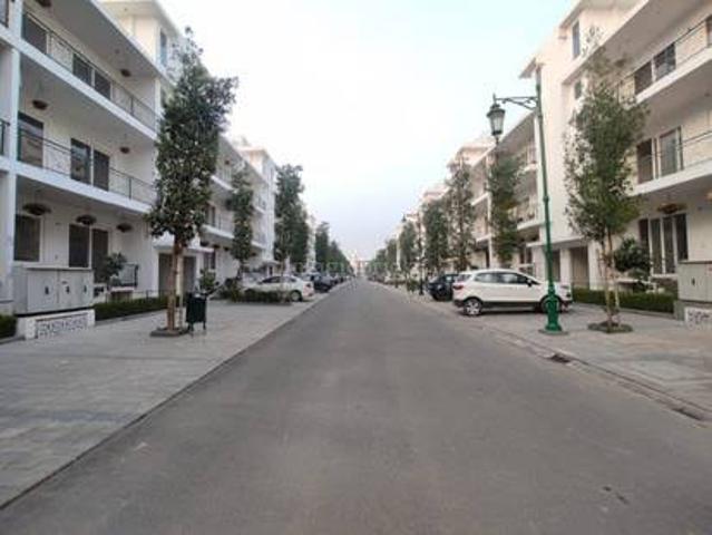 Flat for rent in Hariana