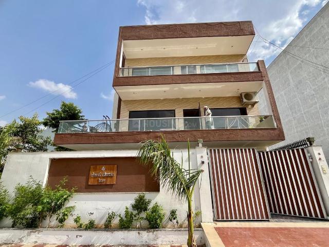 Flat for rent in Hariana