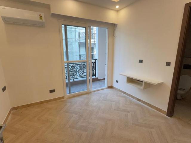 Flat for rent in Hariana