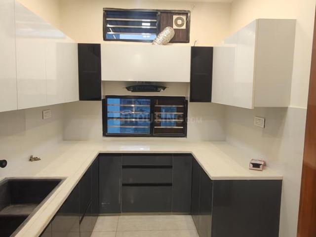 Flat for sale in Bahadurgarh, Jhajjar
