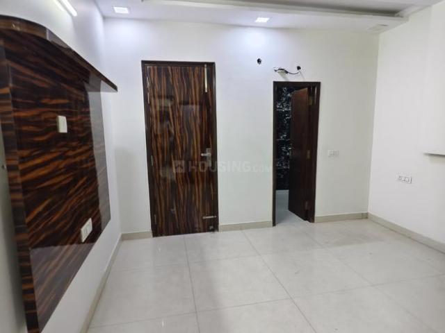Flat for rent in North West Delhi, Deri