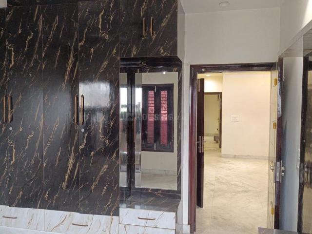 Flat for rent in North West Delhi, Deri
