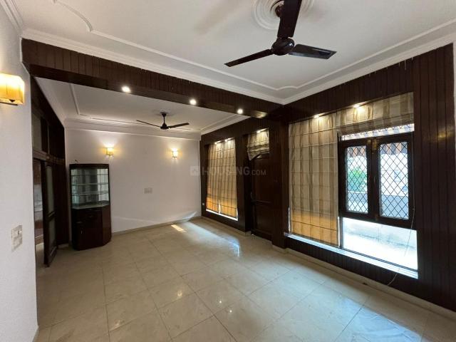 Flat for rent in Sector 40, Noida