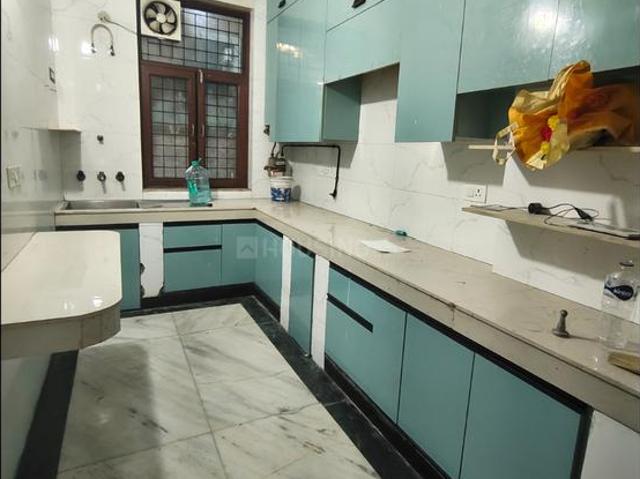 Flat for rent in Sector 40, Noida