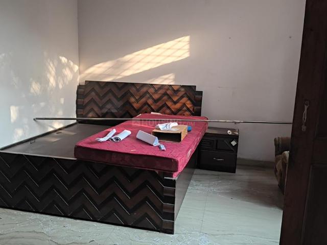 Flat for rent in Sector 41, Noida