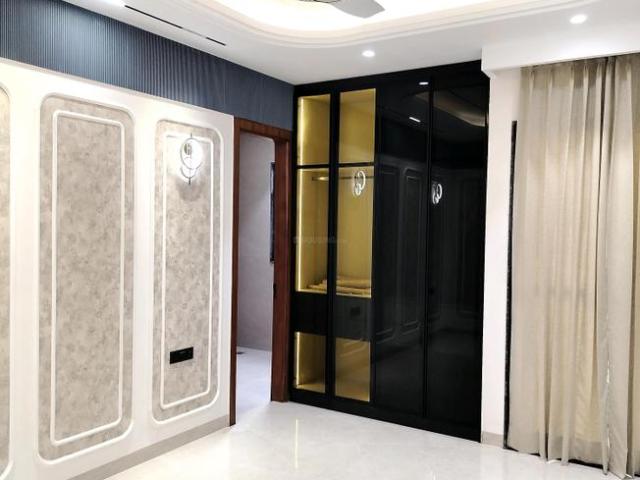 Flat for rent in Hariana