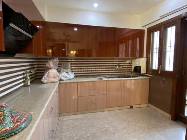 Flat for rent in Hariana