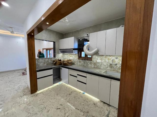 Flat for sale in Hariana