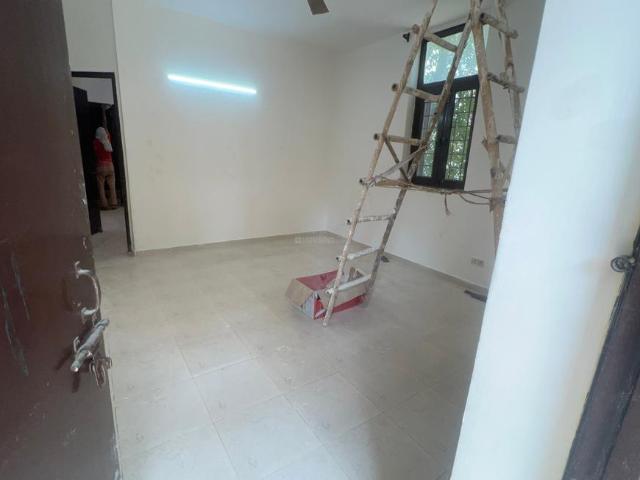 Flat for rent in Sector 47, Noida
